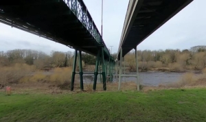 Major search after reports of teenage boys missing in River Tyne near Ovingham