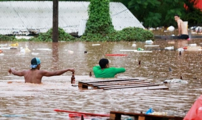 Brazil floods: 29 people killed and thousands more displaced