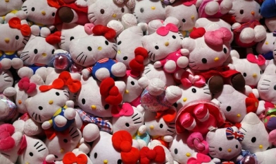 Hello Kitty not a cat, creators reveal