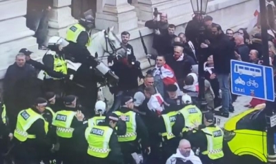 Violence breaks out at St George&#039;s Day event in central London