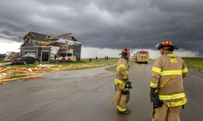 Hundreds of homes damaged after tornado smashes through Nebraska