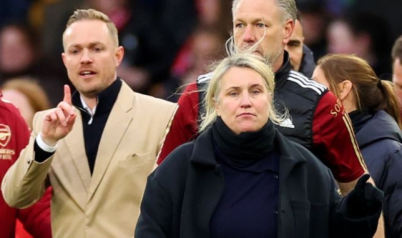 Jonas Eidevall: Arsenal Women boss says Emma Hayes&#039; &#039;male aggression&#039; comments were irresponsible