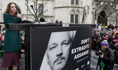 Julian Assange&#039;s wife urges Biden to &#039;do right thing&#039; as supporters mark five years since he was imprisoned