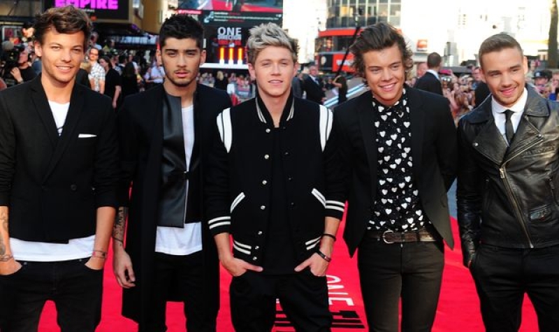 All five One Direction albums back in UK top 40 after death of Liam Payne 