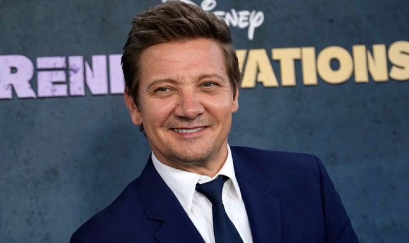 Actor Jeremy Renner to star in first film since snowplough accident