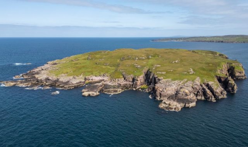 &#039;Ultimate private getaway&#039;: Remote Scottish island of Mullagrach on market for &amp;#163;500,000