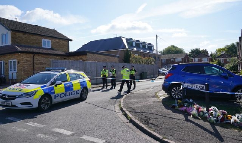 Bushey attack: Friends of victims in &#039;complete shock&#039; &amp;#8211; as police carry out more searches