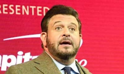 Man V Food star Adam Richman &#039;cleaned out by thieves&#039; at M1 service station