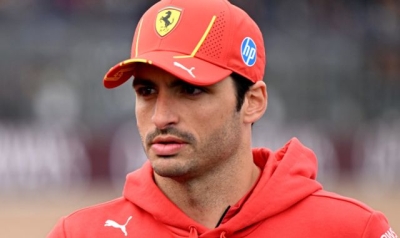 Carlos Sainz: How outgoing Ferrari driver being back in Mercedes mix impacts 2025 F1 driver market