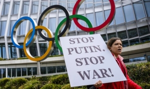 Government accused of U-turn after accepting Russian and Belarusian athletes at Olympics
