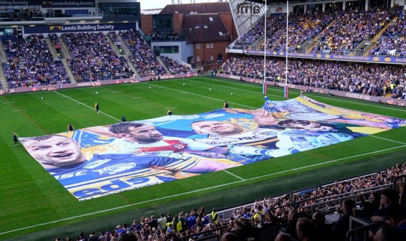 Leeds Rhinos honour Rob Burrow at first match since rugby star&#039;s death