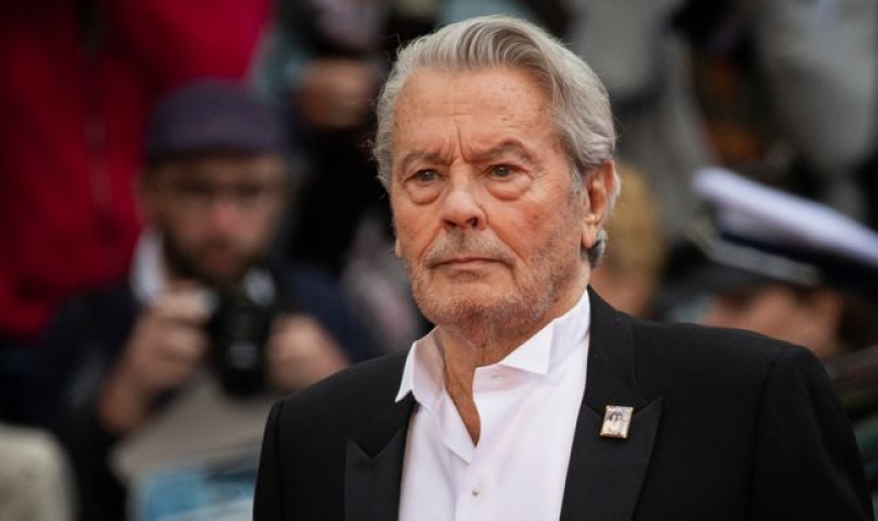 Alain Delon: French movie actor, who starred in Purple Noon and The Leopard, dies at 88