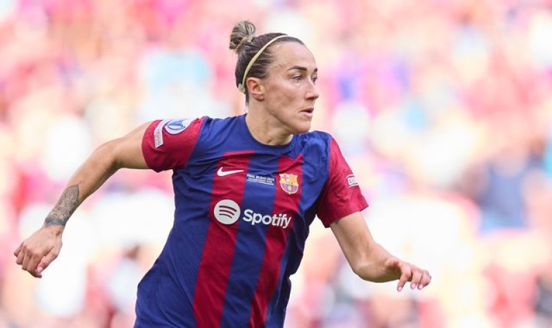 Lucy Bronze: England international defender to leave Barcelona after two years in Spain