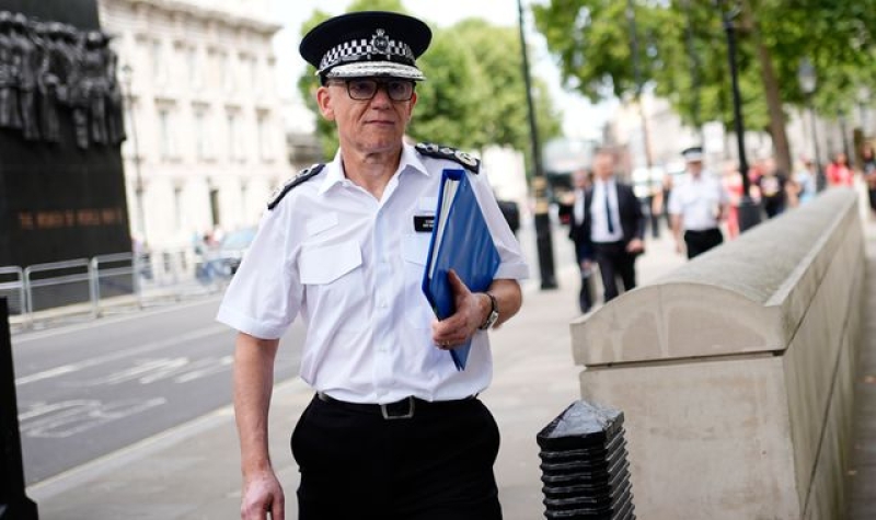 Met Police chief Sir Mark Rowley was &#039;in a hurry&#039; after throwing Sky News journalist&#039;s microphone