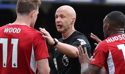 Nottingham Forest: Professional Game Match Officials (PGMOL) to allow club to privately hear VAR audio from Everton loss