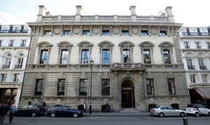 Judge removed from case over Garrick Club membership