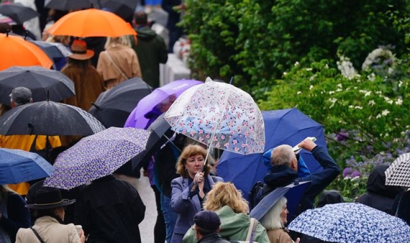 UK weather: Europe swelters in heatwaves while UK remains cool - what&#039;s going on with the weather?